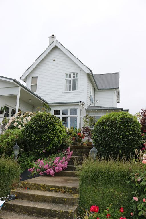 Forrester House Historical B&B Oamaru Exterior photo